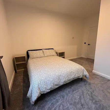 Ferienwohnung Deerpark Semi Sleeps 8 With Sofa Bed Cashel  Exterior foto