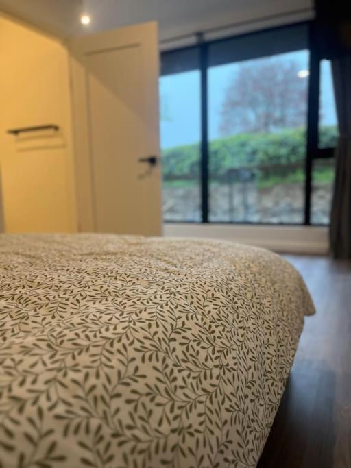 Deerpark Semi Sleeps 8 With Sofa Bed Apartment