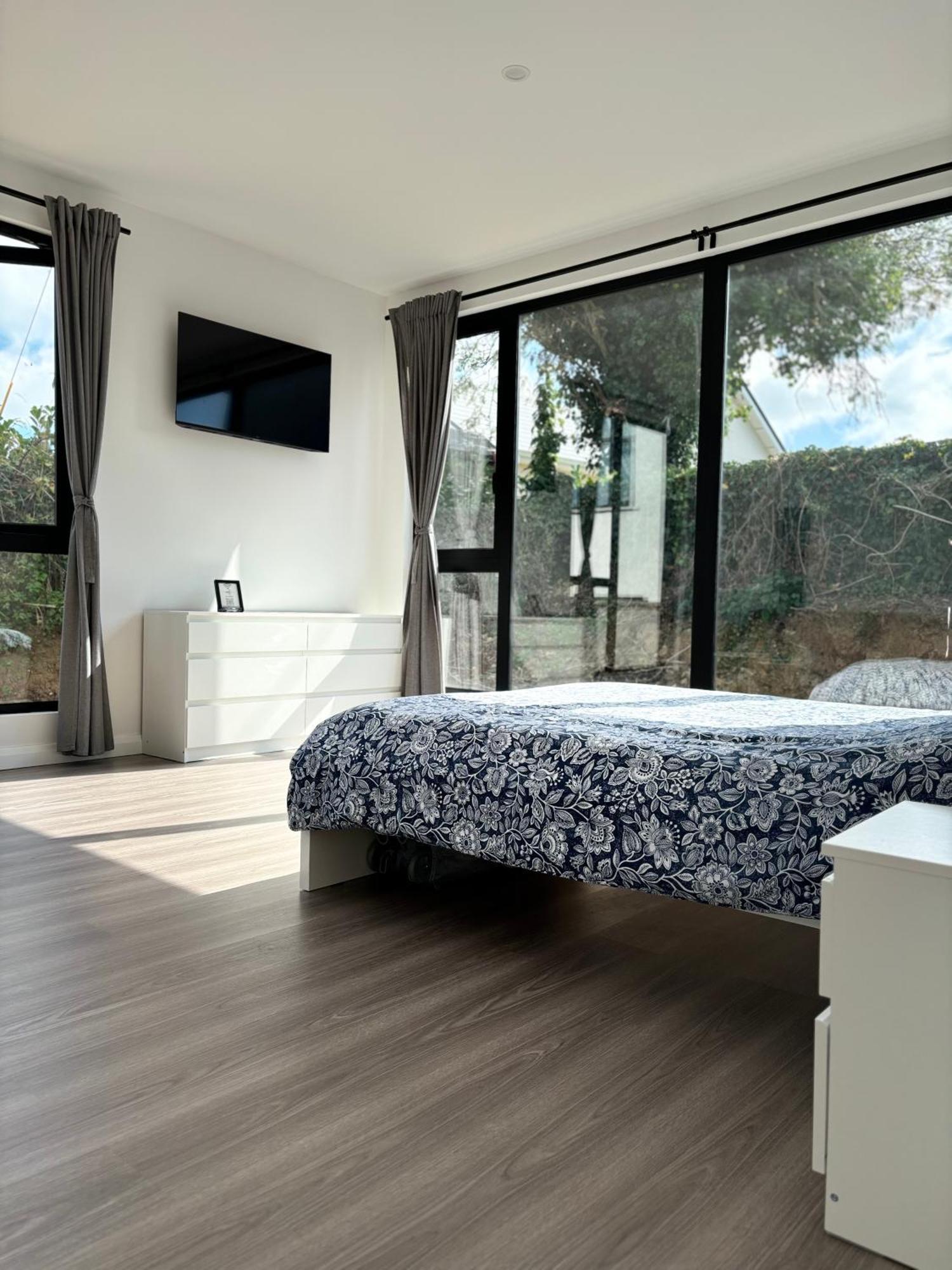 Deerpark Semi Sleeps 8 With Sofa Bed